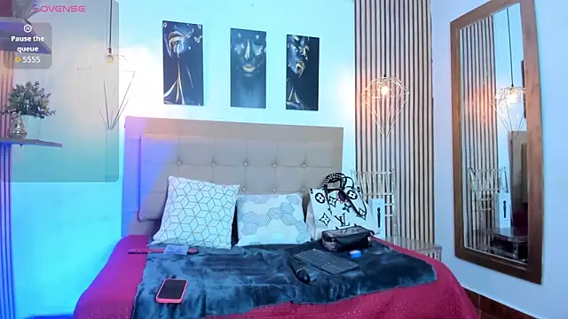  samanthaa foxx online show from 09.24.25