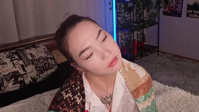 OdetteBiddy online show from 12.17.25