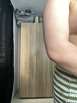 Snapshot of Briana_Hottt chatting on 04.08.26 Briana Hottt online show from 04.08.26