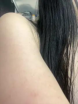 Snapshot of Briana_Hottt chatting on 06.19.26 Briana Hottt online show from 06.19.26