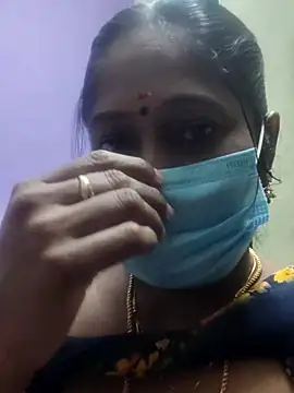 Snapshot of papukurty chatting on 11.06.25 papukurty online show from 11.06.25