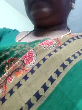 Snapshot of papukurty chatting on 11.12.25 papukurty online show from 11.12.25