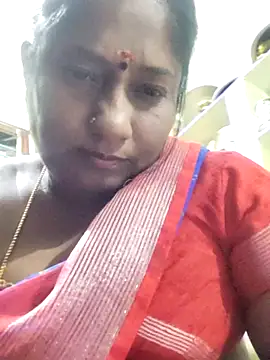 Snapshot of papukurty chatting on 02.24.26 papukurty online show from 02.24.26