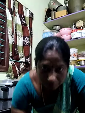 Snapshot of papukurty chatting on 03.04.26 papukurty online show from 03.04.26