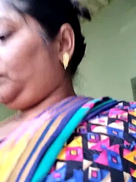 Snapshot of papukurty chatting on 03.06.26 papukurty online show from 03.06.26