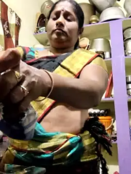 Snapshot of papukurty chatting on 03.07.26 papukurty online show from 03.07.26