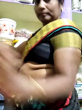 Snapshot of papukurty chatting on 03.08.26 papukurty online show from 03.08.26