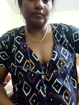 Snapshot of papukurty chatting on 03.21.26 papukurty online show from 03.21.26