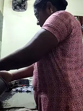 Snapshot of papukurty chatting on 03.24.26 papukurty online show from 03.24.26