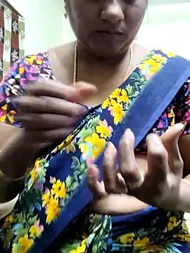 Snapshot of papukurty chatting on 03.25.26 papukurty online show from 03.25.26