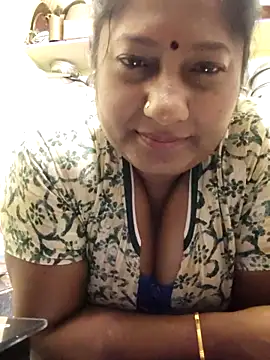 Snapshot of papukurty chatting on 03.30.26 papukurty online show from 03.30.26