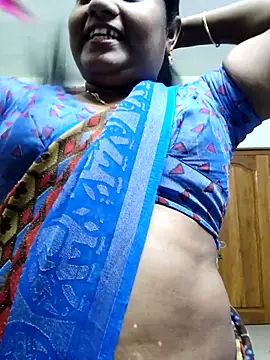 Snapshot of papukurty chatting on 03.31.26 papukurty online show from 03.31.26