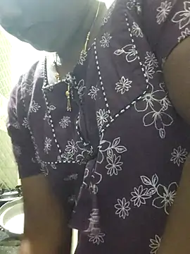 Snapshot of papukurty chatting on 04.02.26 papukurty online show from 04.02.26