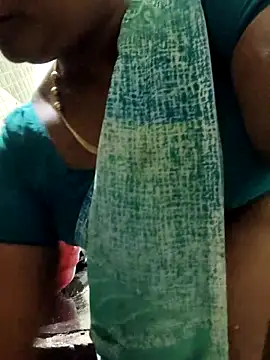 Snapshot of papukurty chatting on 04.07.26 papukurty online show from 04.07.26