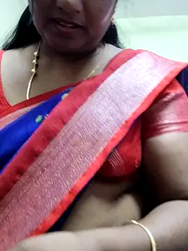 Snapshot of papukurty chatting on 04.11.26 papukurty online show from 04.11.26