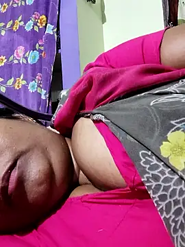 Snapshot of papukurty chatting on 04.12.26 papukurty online show from 04.12.26