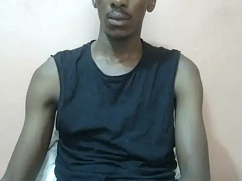 Snapshot of shadez94 chatting on 10.08.25 shadez94 online show from 10.08.25