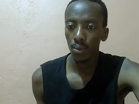 Snapshot of shadez94 chatting on 11.04.25 shadez94 online show from 11.04.25