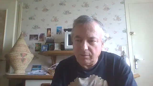 Snapshot of gegevincent chatting on 05.08.26 gegevincent online show from 05.08.26