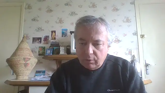 Snapshot of gegevincent chatting on 05.11.26 gegevincent online show from 05.11.26
