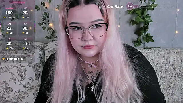 Snapshot of _CandyM1lky_ chatting on 06.15.26 CandyM1lky online show from 06.15.26