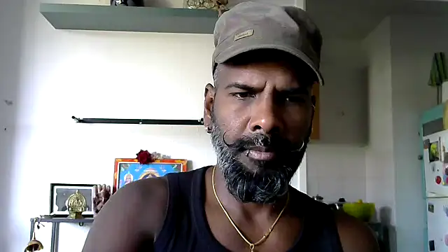 Snapshot of frenchblackc31 chatting on 09.29.25 frenchblackc31 online show from 09.29.25