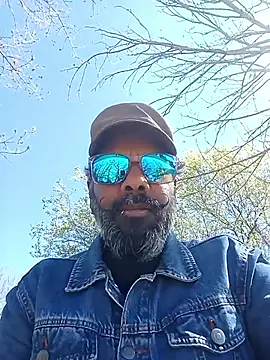 frenchblackc31 online show from 04.07.26