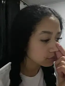 Snapshot of jadee8 chatting on 02.20.26 jadee8 online show from 02.20.26