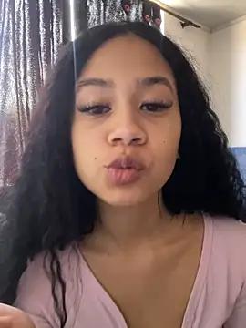 Snapshot of jadee8 chatting on 02.21.26 jadee8 online show from 02.21.26