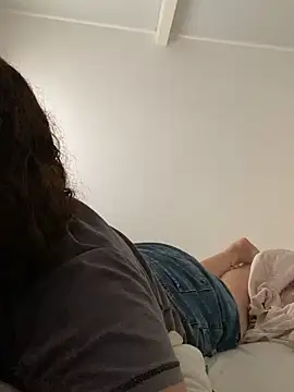 Snapshot of Solangerulo_ chatting on 02.26.26 Solangerulo online show from 02.26.26