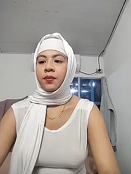 cala borhan online show from 10.12.25