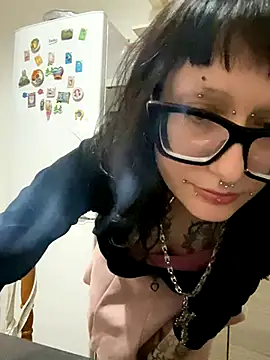 severingratty online show from 10.13.25