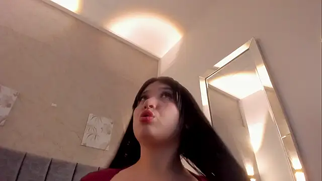 Lunaa bellaa online show from 02.23.26