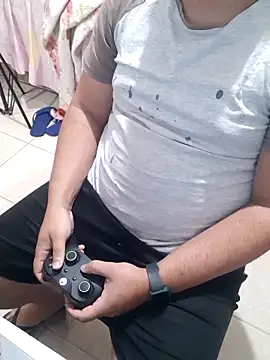 Urso Nerd online show from 12.19.25