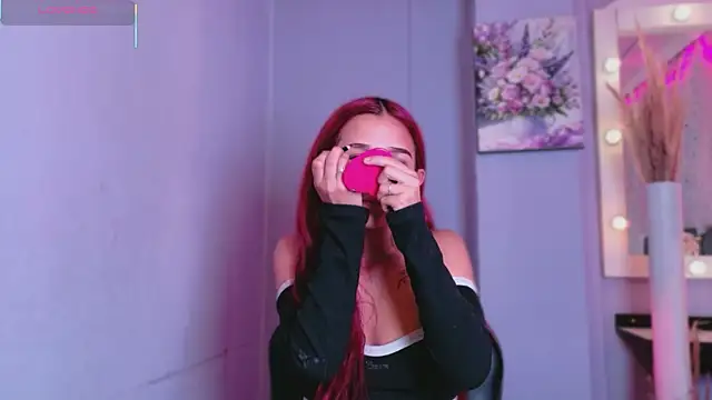 NataliaPrada s online show from 11.06.25