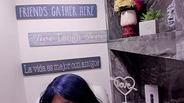 miss   taylor online show from 10.01.25