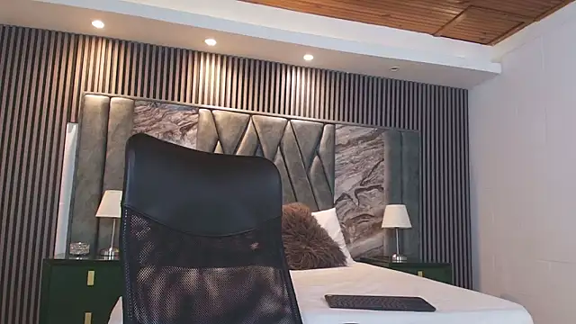 Michael blue online show from 02.01.26