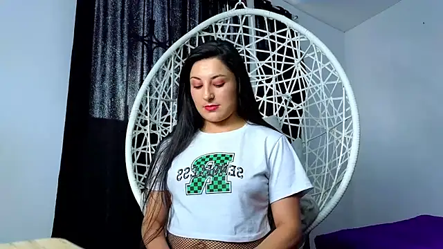 cuteeimy online show from 11.12.25