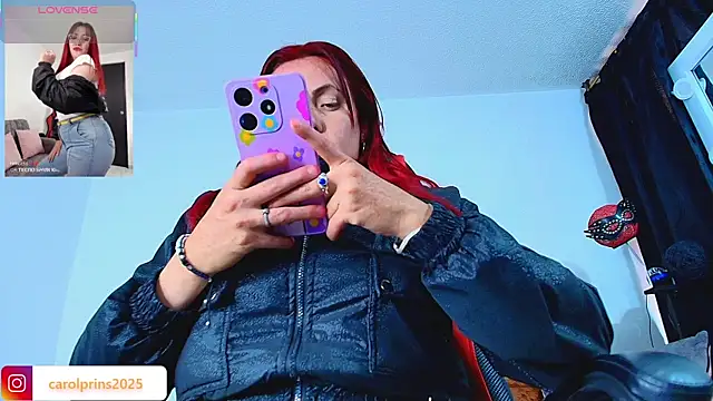 carolinhe  online show from 11.05.25