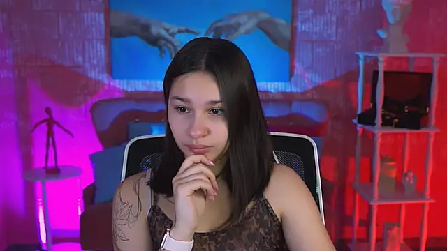 KimClarks  online show from 11.08.25