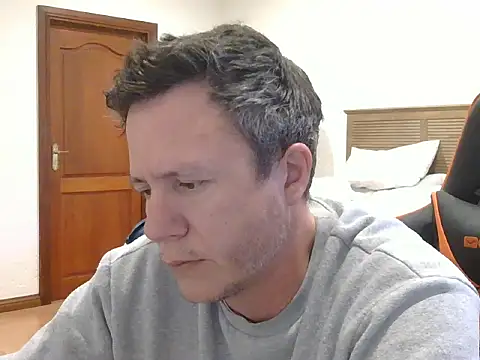 Snapshot of TroyDieselXXX chatting on 06.22.26 TroyDieselXXX online show from 06.22.26