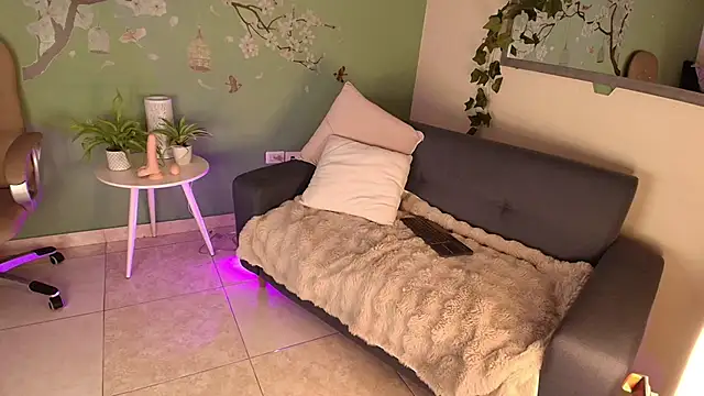 Snapshot of anastacya_ chatting on 10.17.25 anastacya online show from 10.17.25