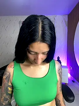 Scaarlettfox online show from 11.12.25