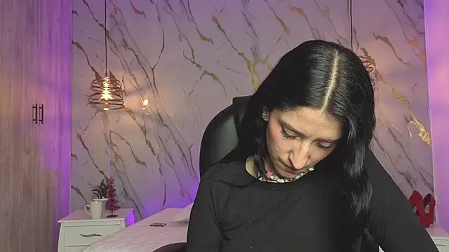 Scaarlettfox online show from 12.05.25