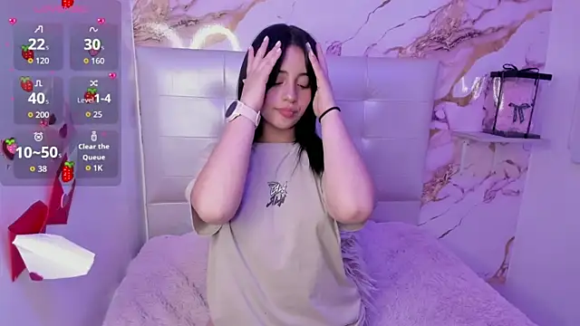 Anna Blade  online show from 04.13.26