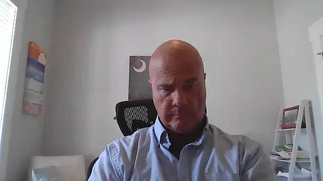Snapshot of cyclone1212 chatting on 05.27.26 cyclone1212 online show from 05.27.26