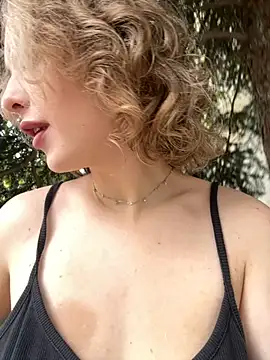 KellyKeler online show from 09.19.25