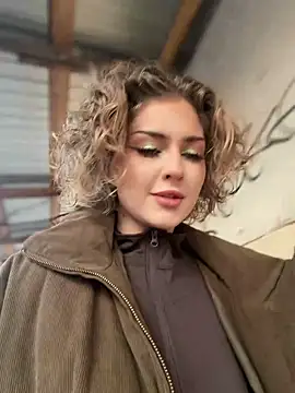 KellyKeler online show from 12.20.25