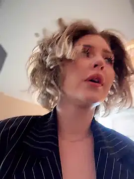 Snapshot of KellyKeler chatting on 03.15.26 KellyKeler online show from 03.15.26