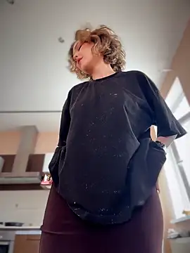 Snapshot of KellyKeler chatting on 03.25.26 KellyKeler online show from 03.25.26